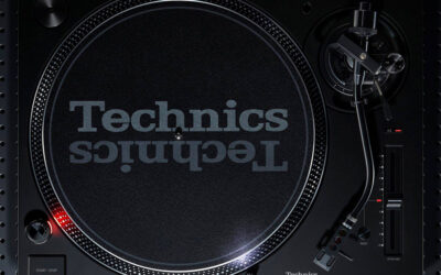 Technics SL-1200MK7 turntable